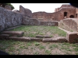 03112 ostia - regio i - insula ii - caseggiato del pantomimo apolausto and caseggiato del balcone ligneo (i,ii,2.6) - raum 44 - ofen - bli ri westen - 09-2022.jpg